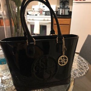 GUESS PURSE